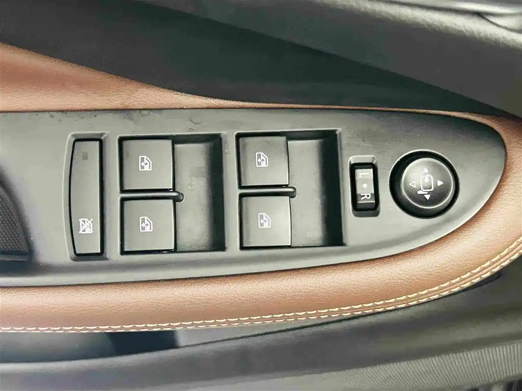 Buick Envision Plus 2021 — фото 18