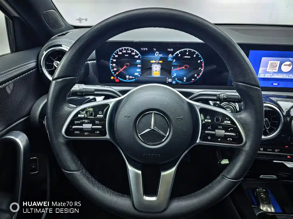 Mercedes-Benz A-Class 2023 — фото 17