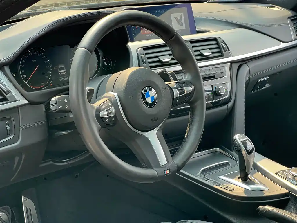 BMW 4 Series 2018 — фото 11