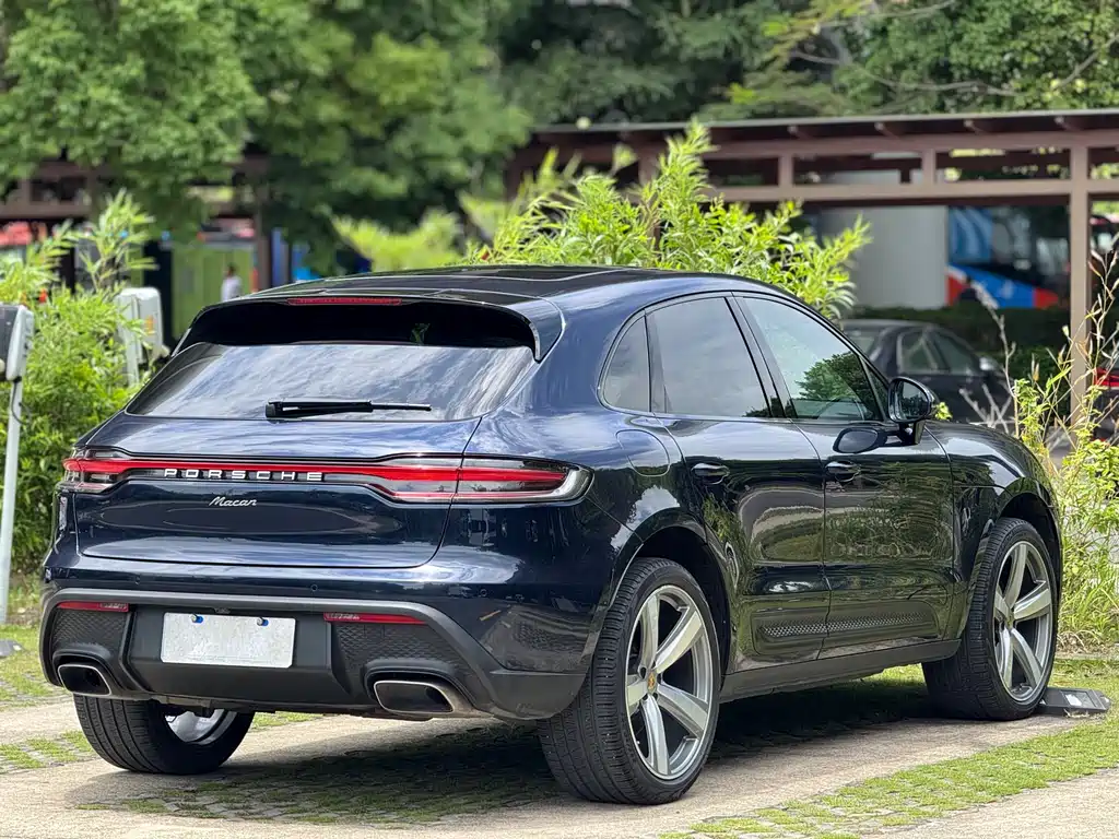 Porsche Macan 2022 — фото 7