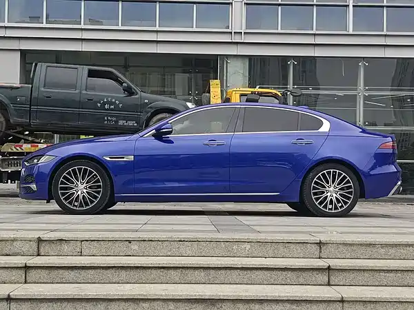 Jaguar XEL 2020