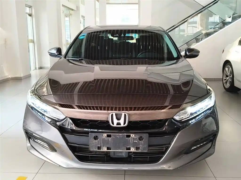 Honda Accord 2020 — фото 3