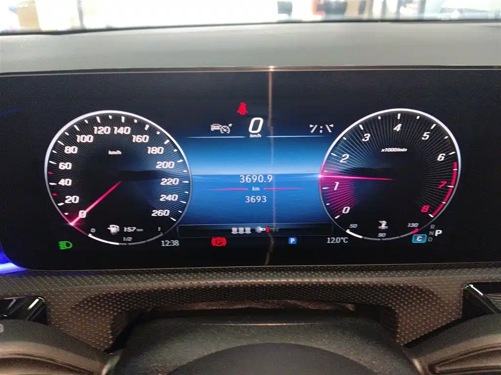 Mercedes-Benz A-Class 2025 — фото 12
