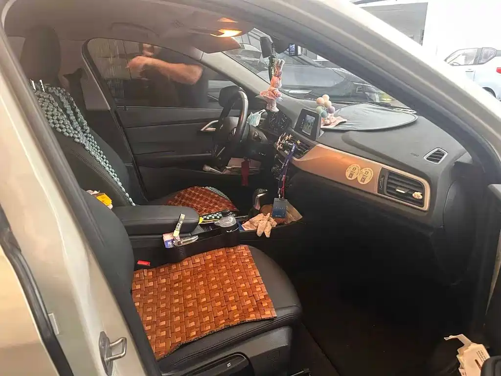 BMW 1 Series 2019