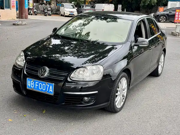 Volkswagen Sagitar 2009