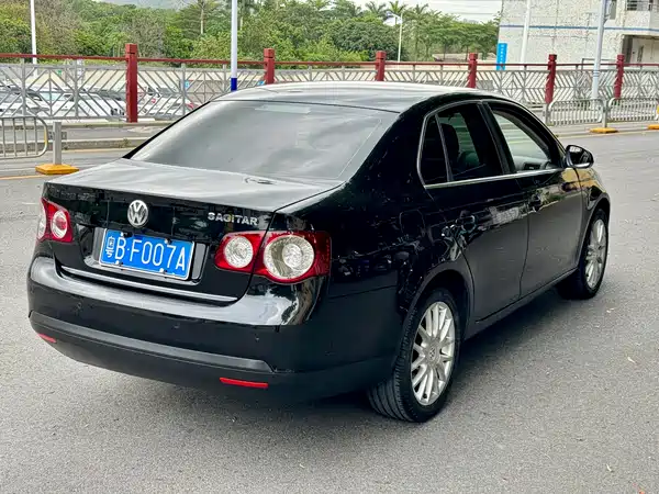 Volkswagen Sagitar 2009