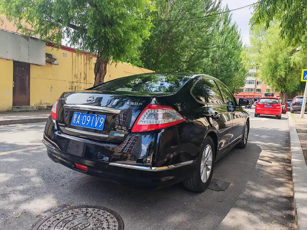Nissan Teana 2011