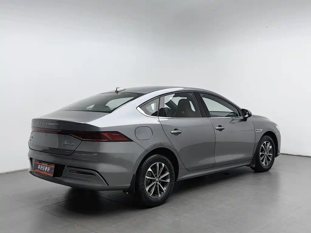 BYD Qin PLUS 2023 — фото 2