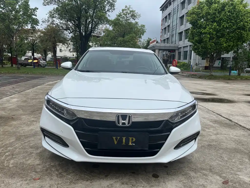 Honda Accord 2019 — фото 2