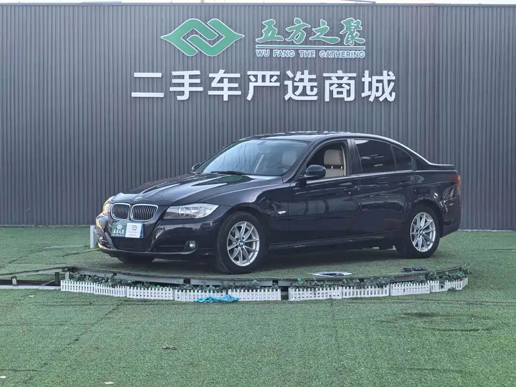 BMW 3 Series 2011