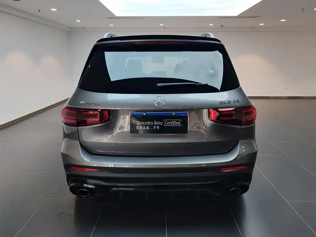 Mercedes-Benz GLB AMG 2025 — фото 3