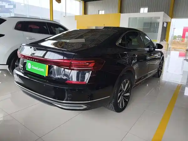 Volkswagen Passat 2022