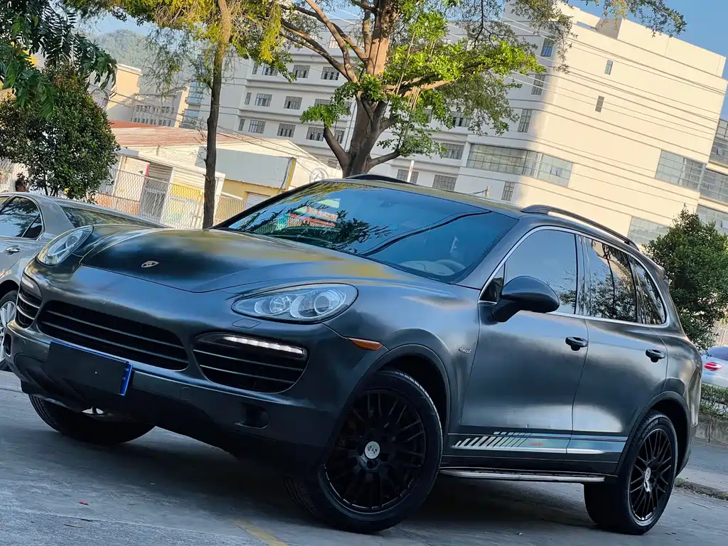 Porsche Cayenne 2014 — фото 2