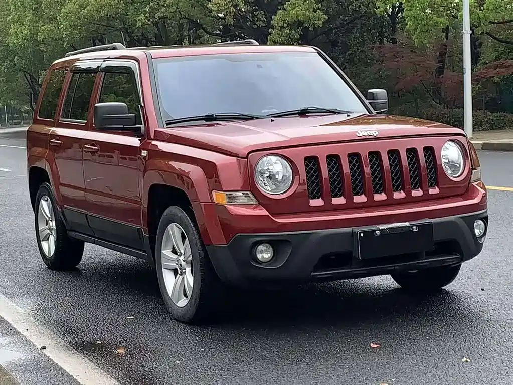 Jeep Patriot 2014 — фото 3