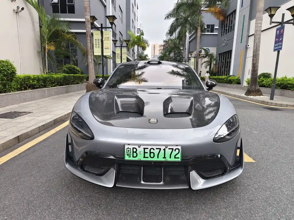 Xiaomi SU7 Ultra 2025