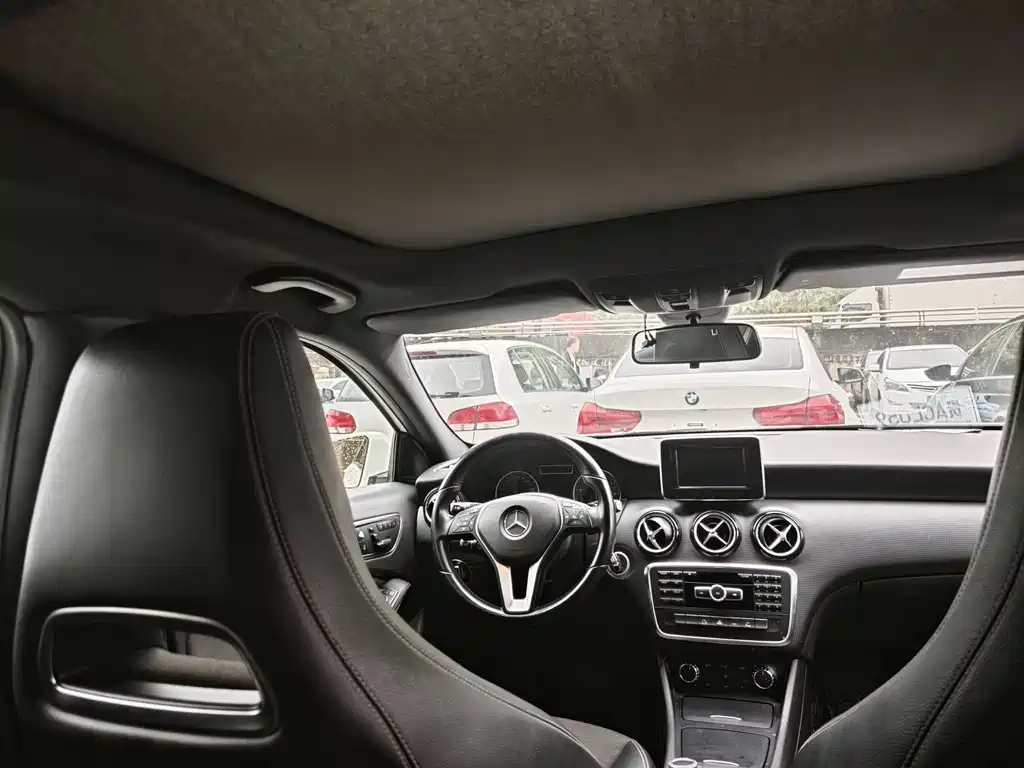 Mercedes-Benz A-Class 2014