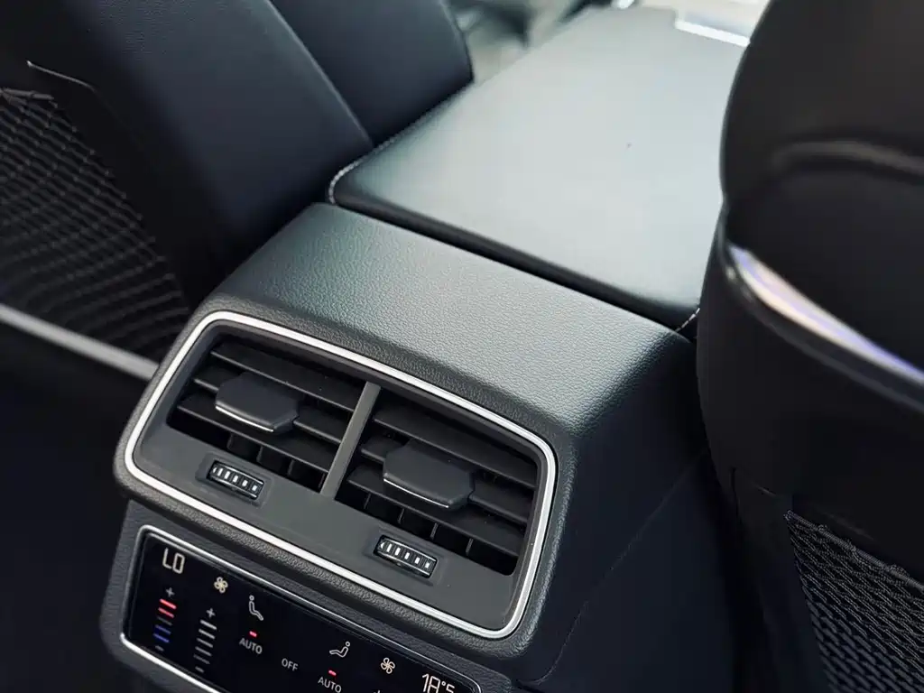 Audi A6L 2024 — фото 17