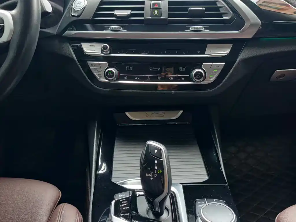 BMW X3 2021 — фото 10