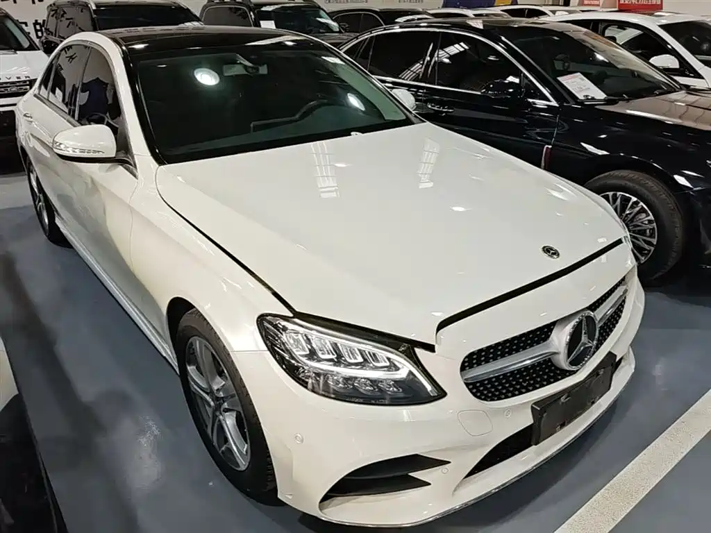 Mercedes-Benz C-Class 2019 — фото 4