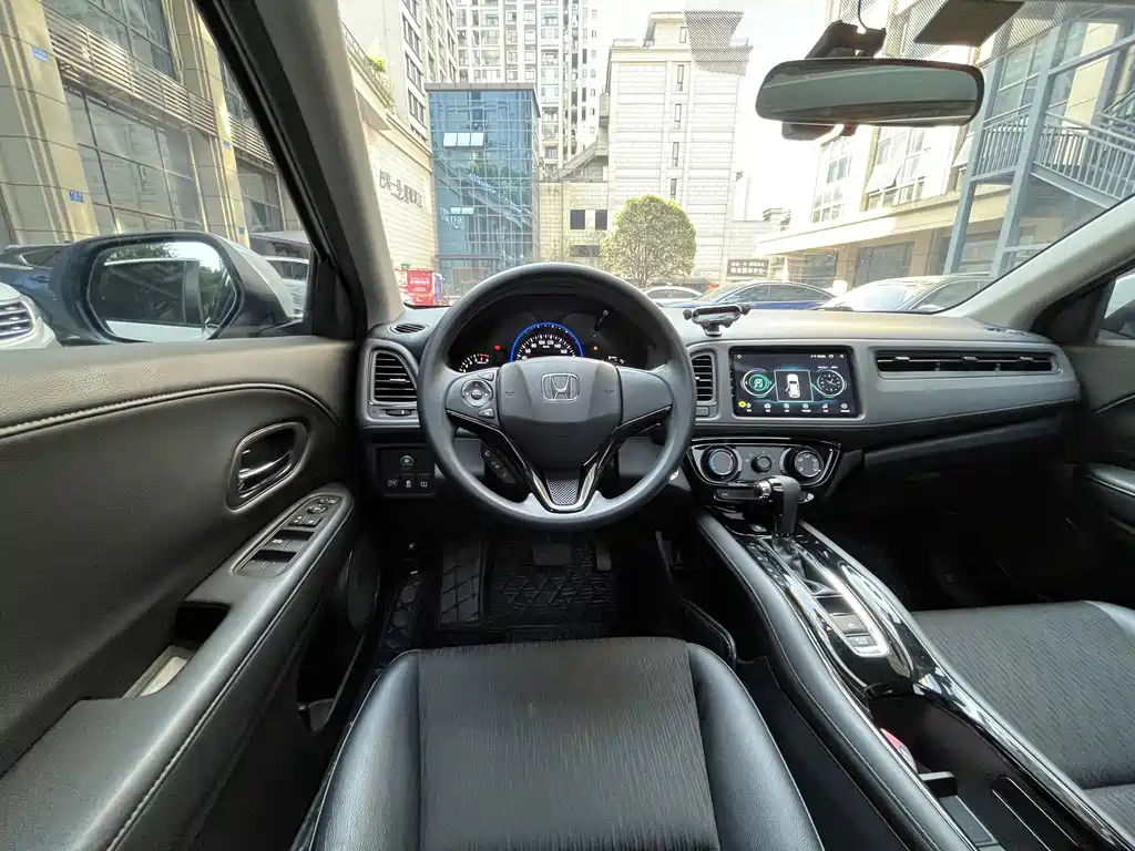 Honda Vezel 2020 — фото 13