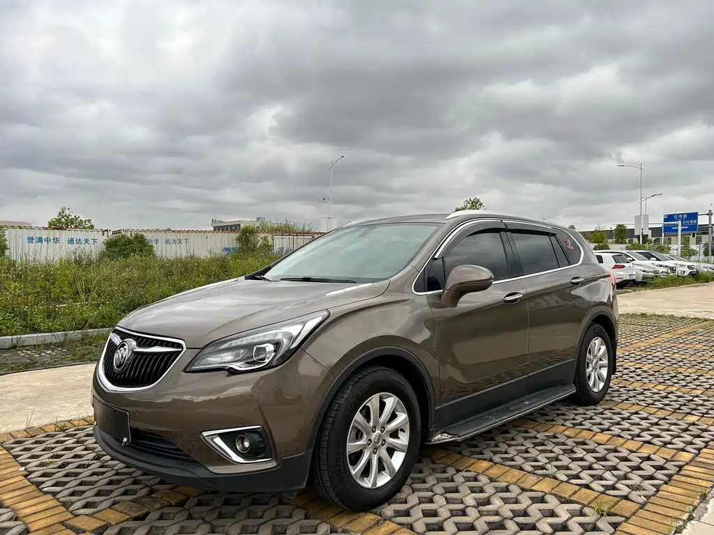 Buick Envision Plus 2018 — фото 1