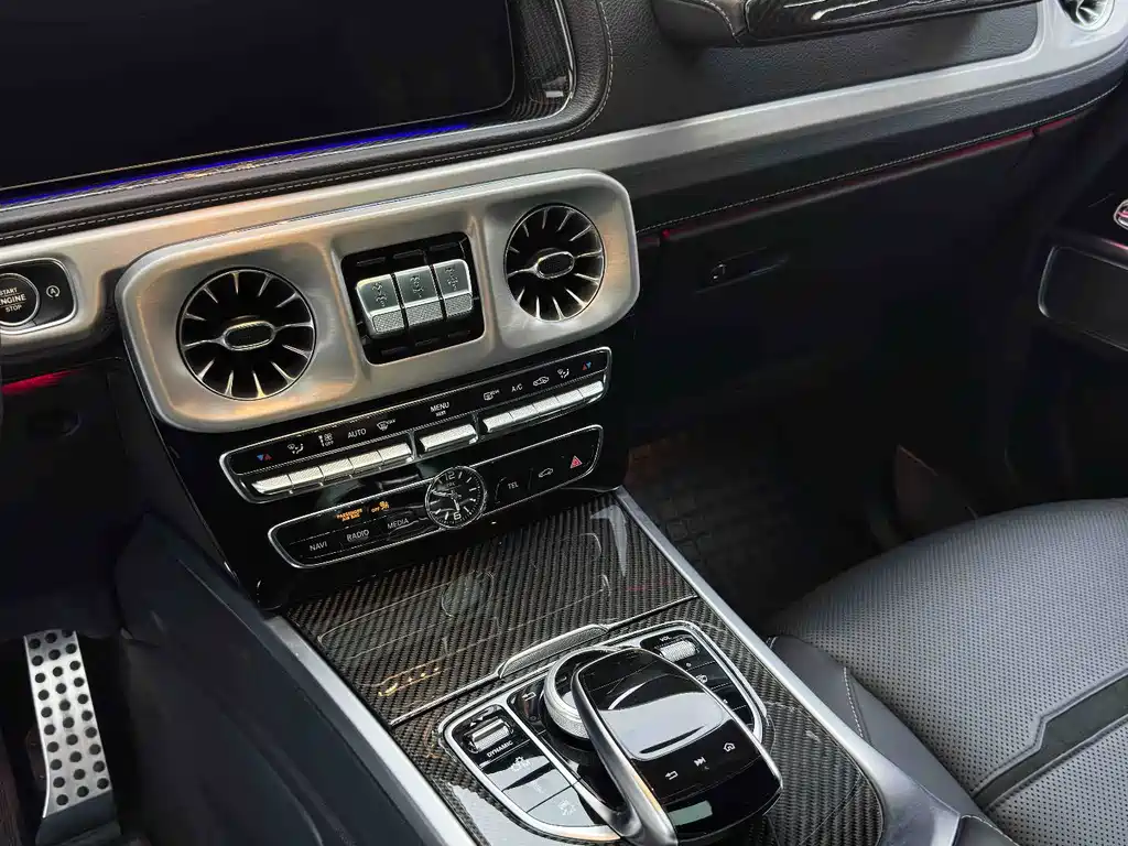 Mercedes-Benz G-Class AMG 2021 — фото 17