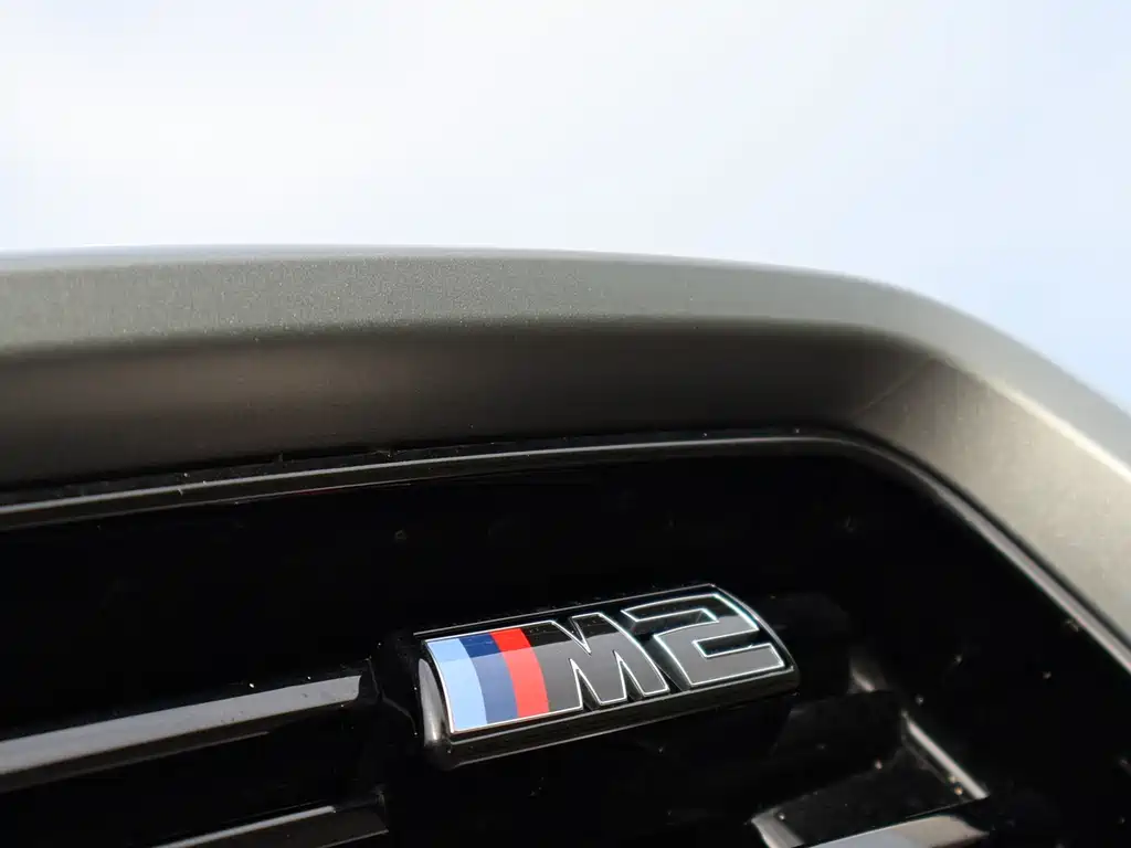 BMW M2 2026 — фото 11