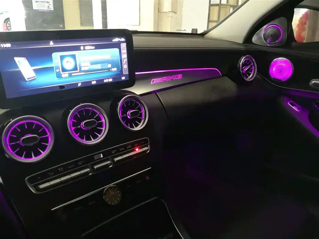Mercedes-Benz C-Class 2020 — фото 14