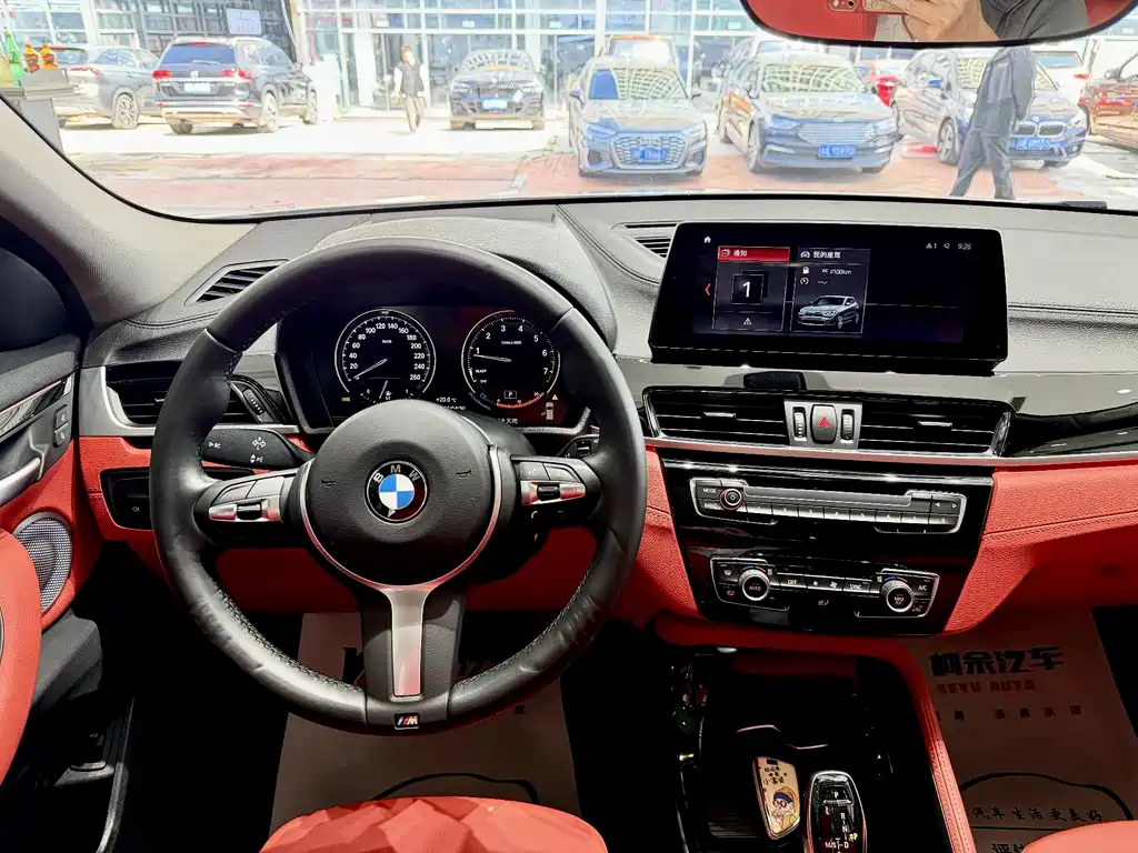 BMW X2 2022 — фото 9