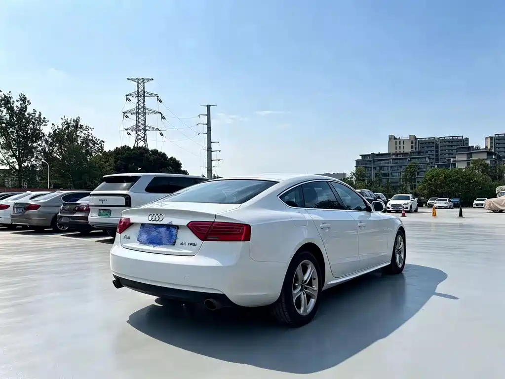 Audi A5 2015