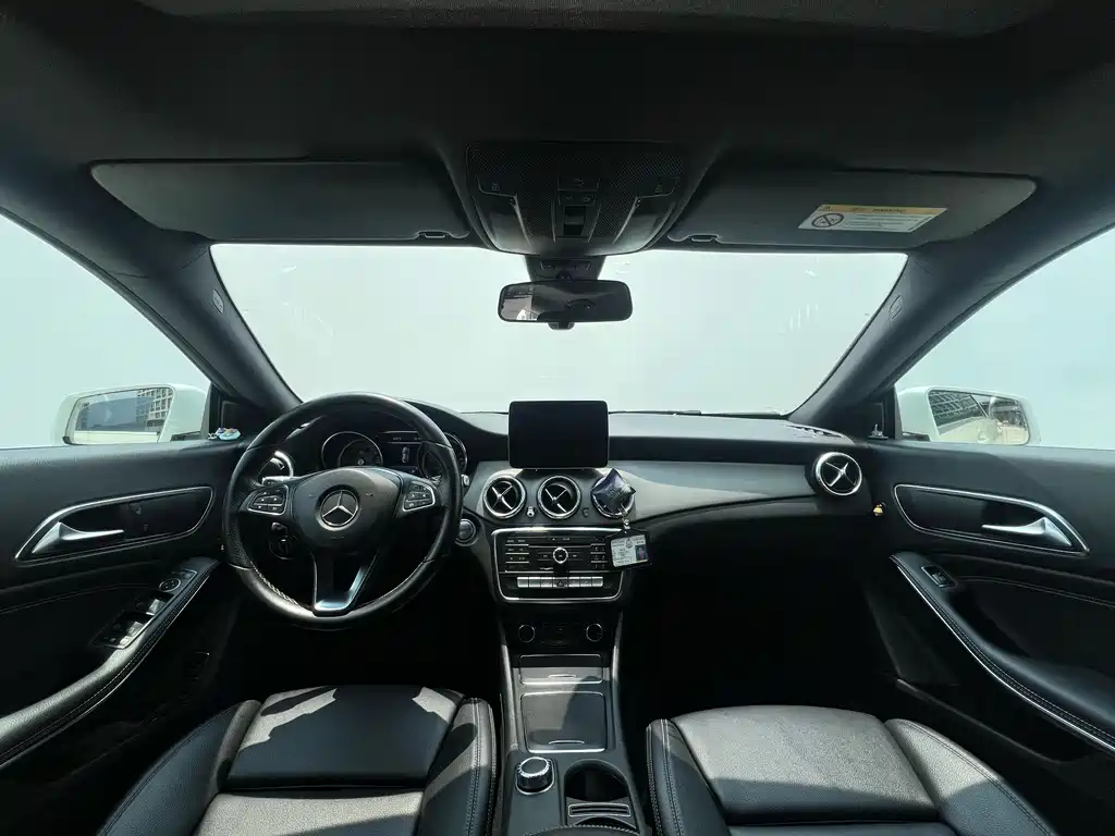 Mercedes-Benz CLA 2017 — фото 9
