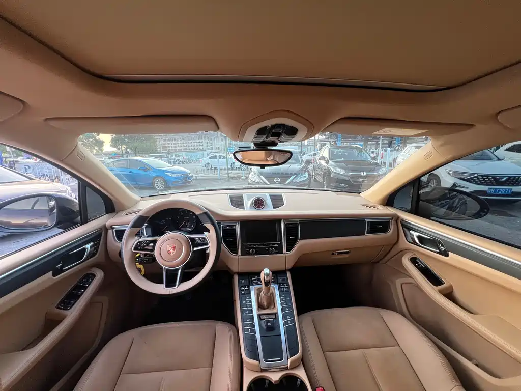 Porsche Macan 2015 — фото 6