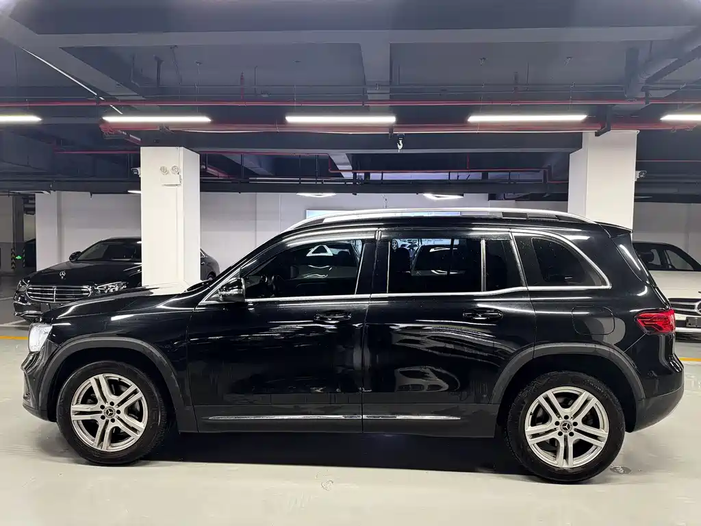 Mercedes-Benz GLB 2021 — фото 3
