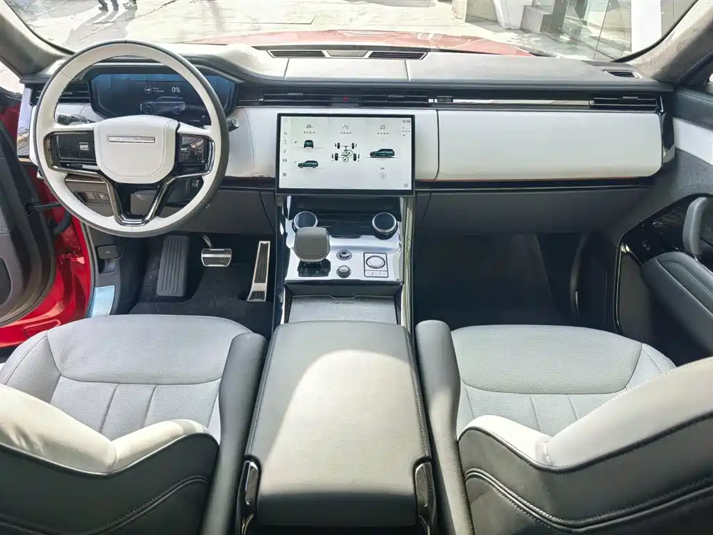 Land Rover Sport PHEV 2025 — фото 10