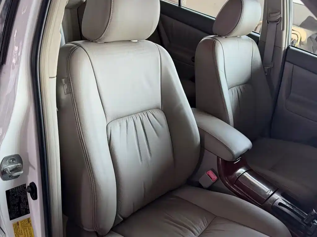 Toyota Camry 2005 — фото 15