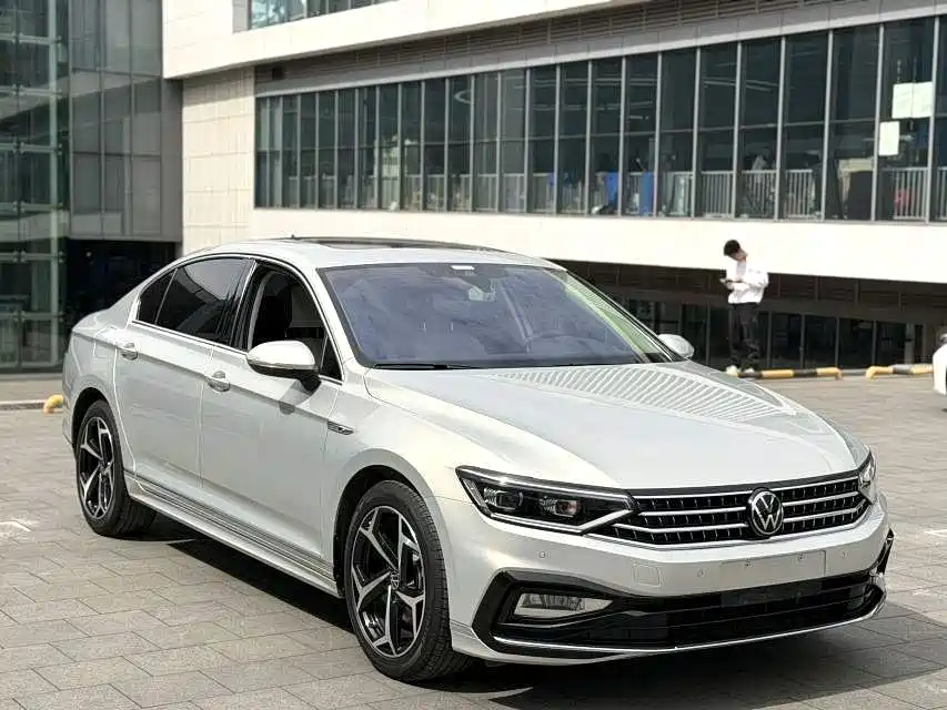 Volkswagen Magotan 2022