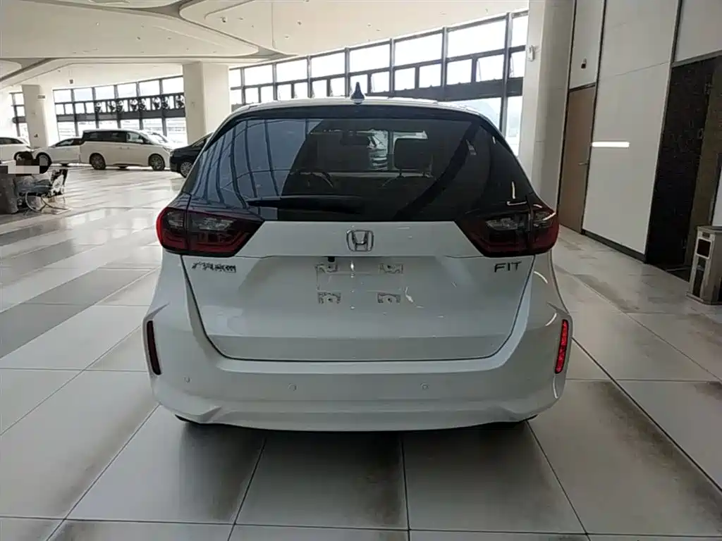 Honda Fit 2023 — фото 6