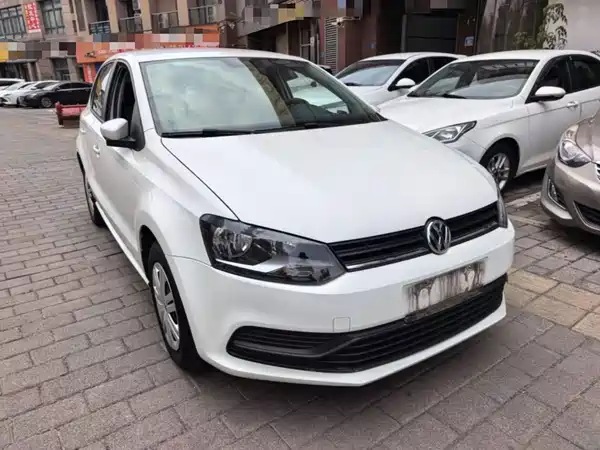 Volkswagen Polo 2015