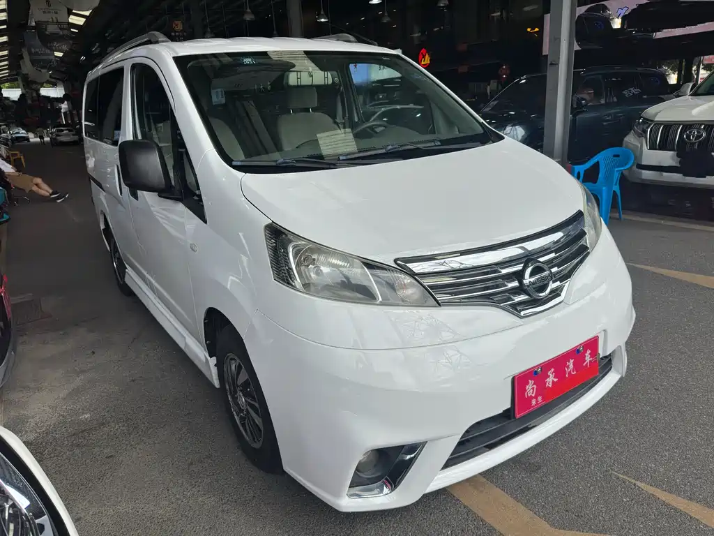 Nissan NV200 2017 — фото 2