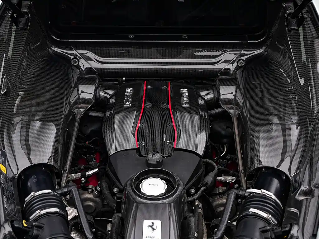 Ferrari 488 2019 — фото 14
