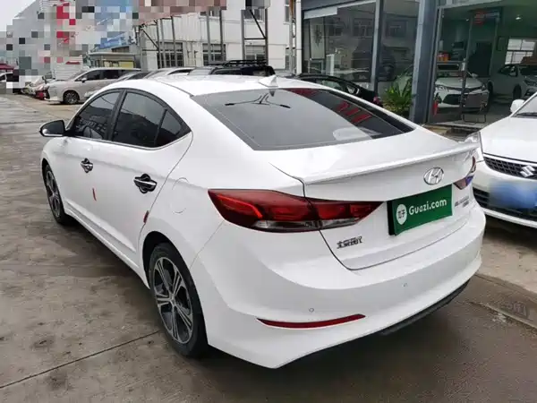 Hyundai Celesta 2018