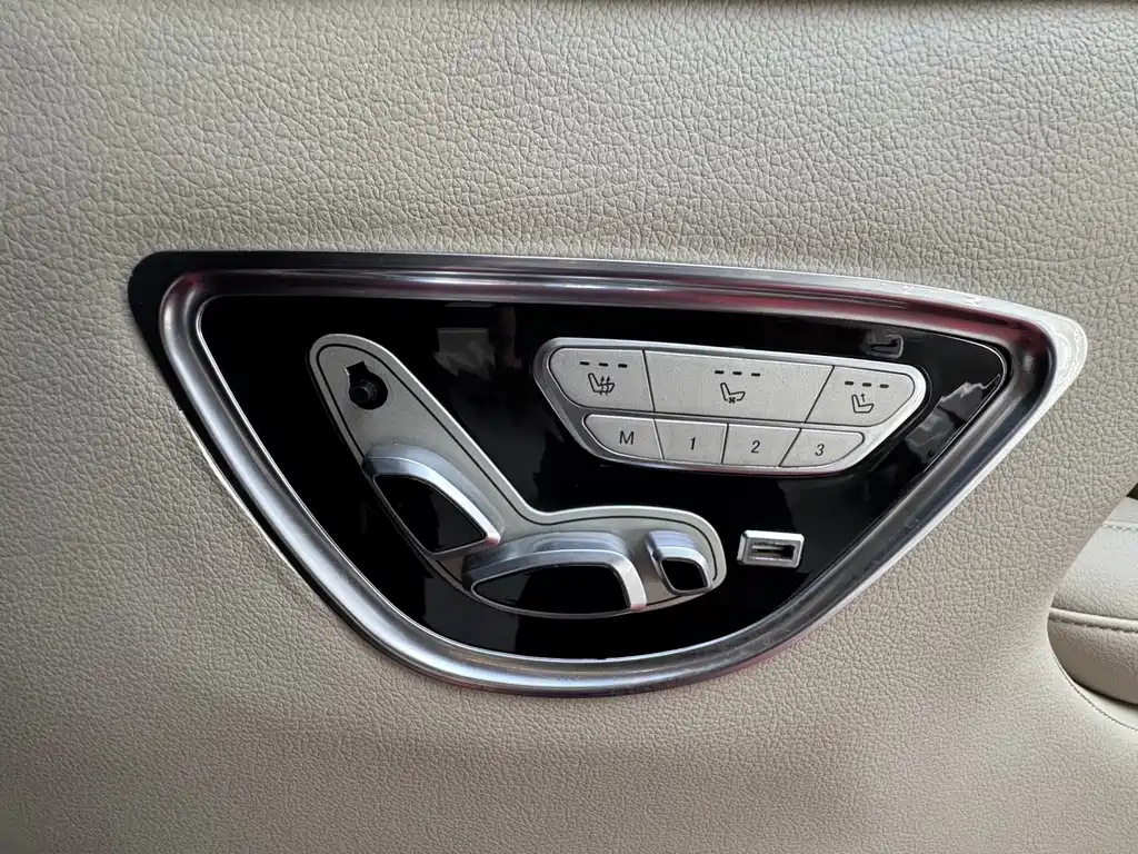 Mercedes-Benz Vito 2021 — фото 12