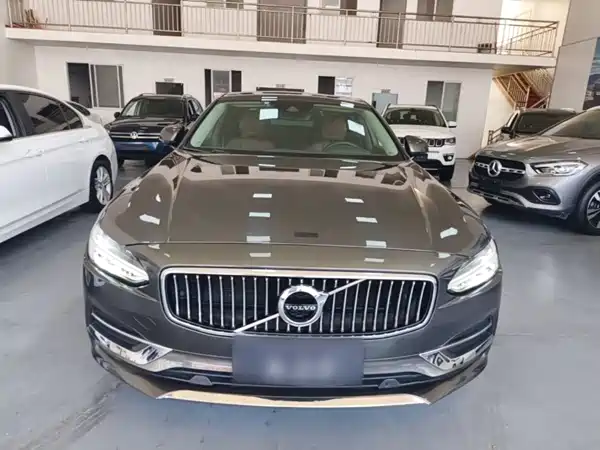 Volvo S90 2018