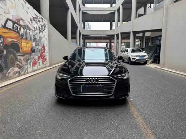 Audi A6L 2020