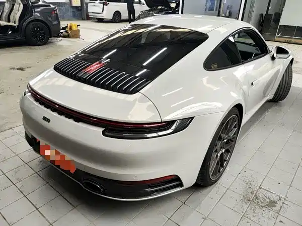 Porsche 911 2021