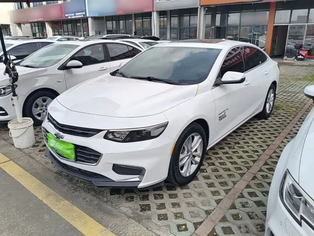 Chevrolet Malibu XL 2017 — фото 1