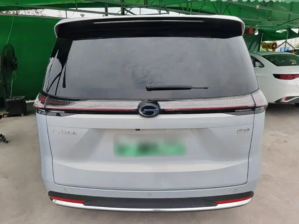 GAC Motor E8 PHEV 2024