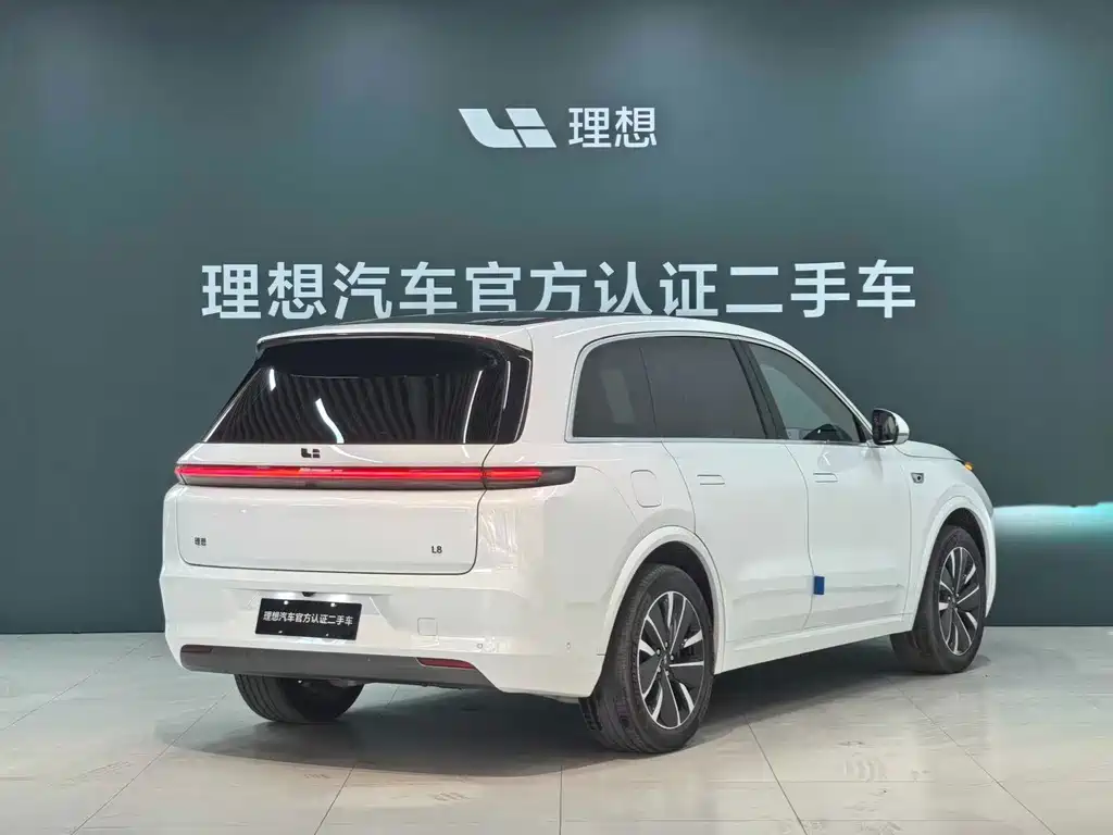 Li Auto Li L8 2026