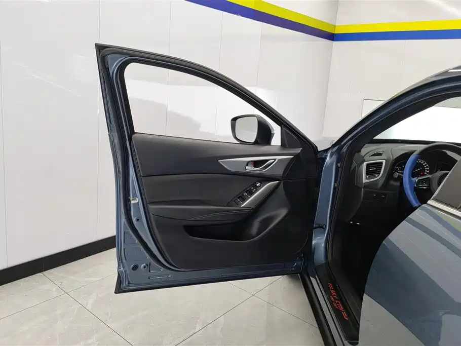 Mazda CX-4 2018