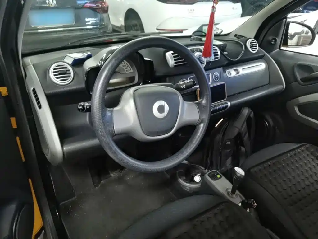 smart Fortwo 2014 — фото 11